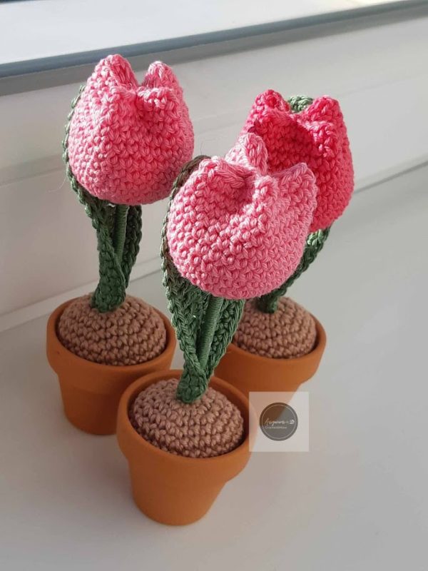 Horgolt tulipán agyag kaspóban - Image 2